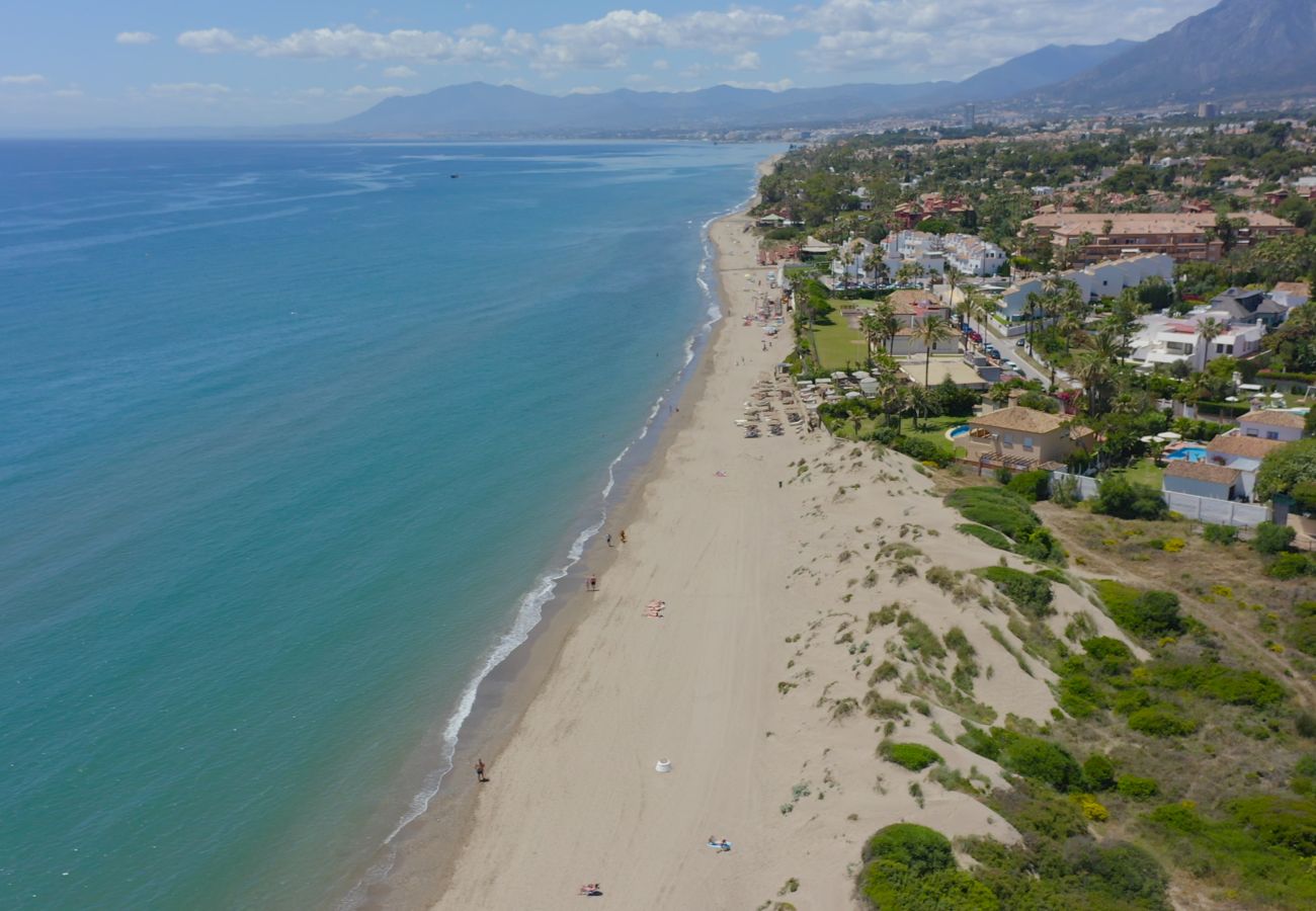 Terraced House in Marbella - 3150 Seaside Home with Stunning Sea Views