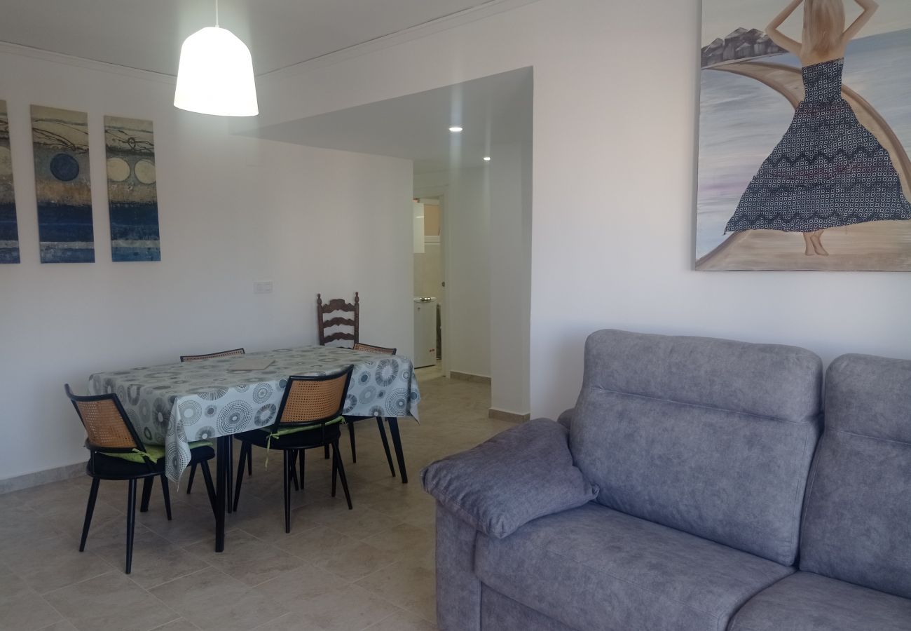 Apartment in Playa Xeraco - La Caracola esc.A 3º pta.15