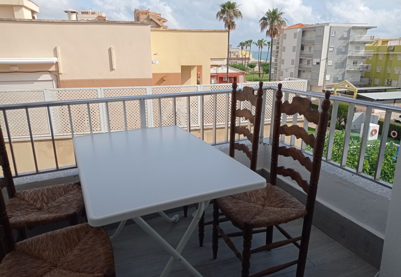 Apartment in Playa Xeraco - La Caracola esc.A 3º pta.15