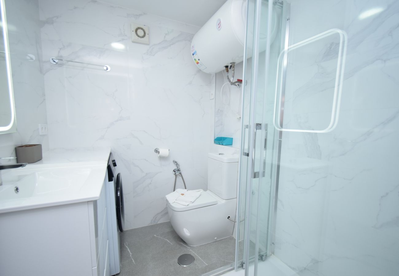Apartment in Benidorm - TORRE CLUB MEDICO 7A2