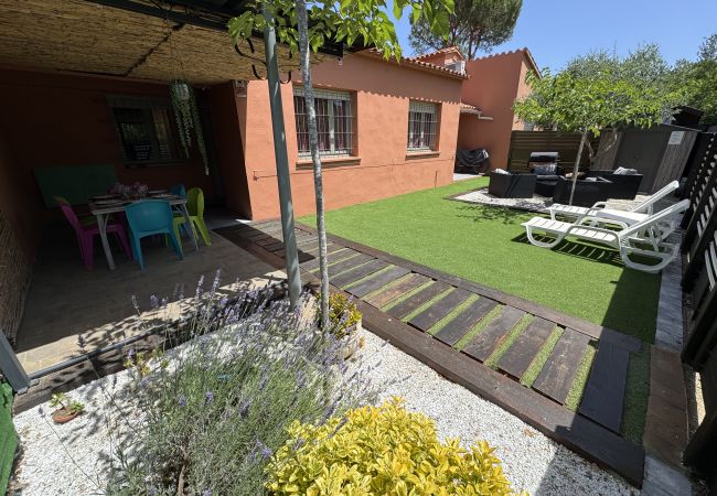 Bungalow/Linked villa in Torroella de Montgri - Gregal 134-136