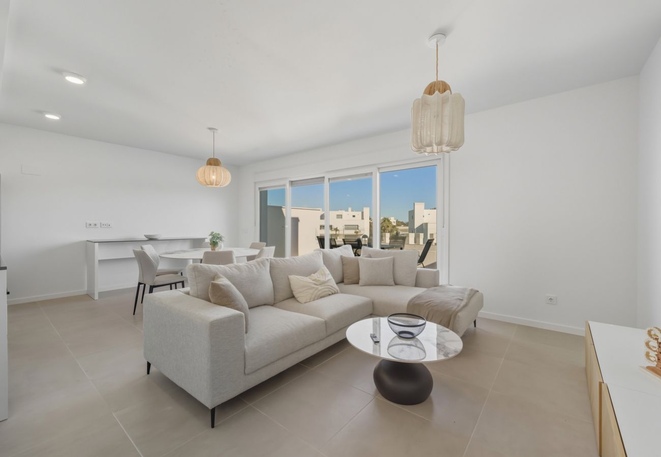 Apartment in Estepona - 3025 Elegant apartment with terrace and pool