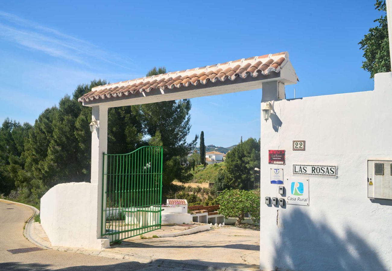 Cottage in Frigiliana - Las Rosas 5 by Casasol