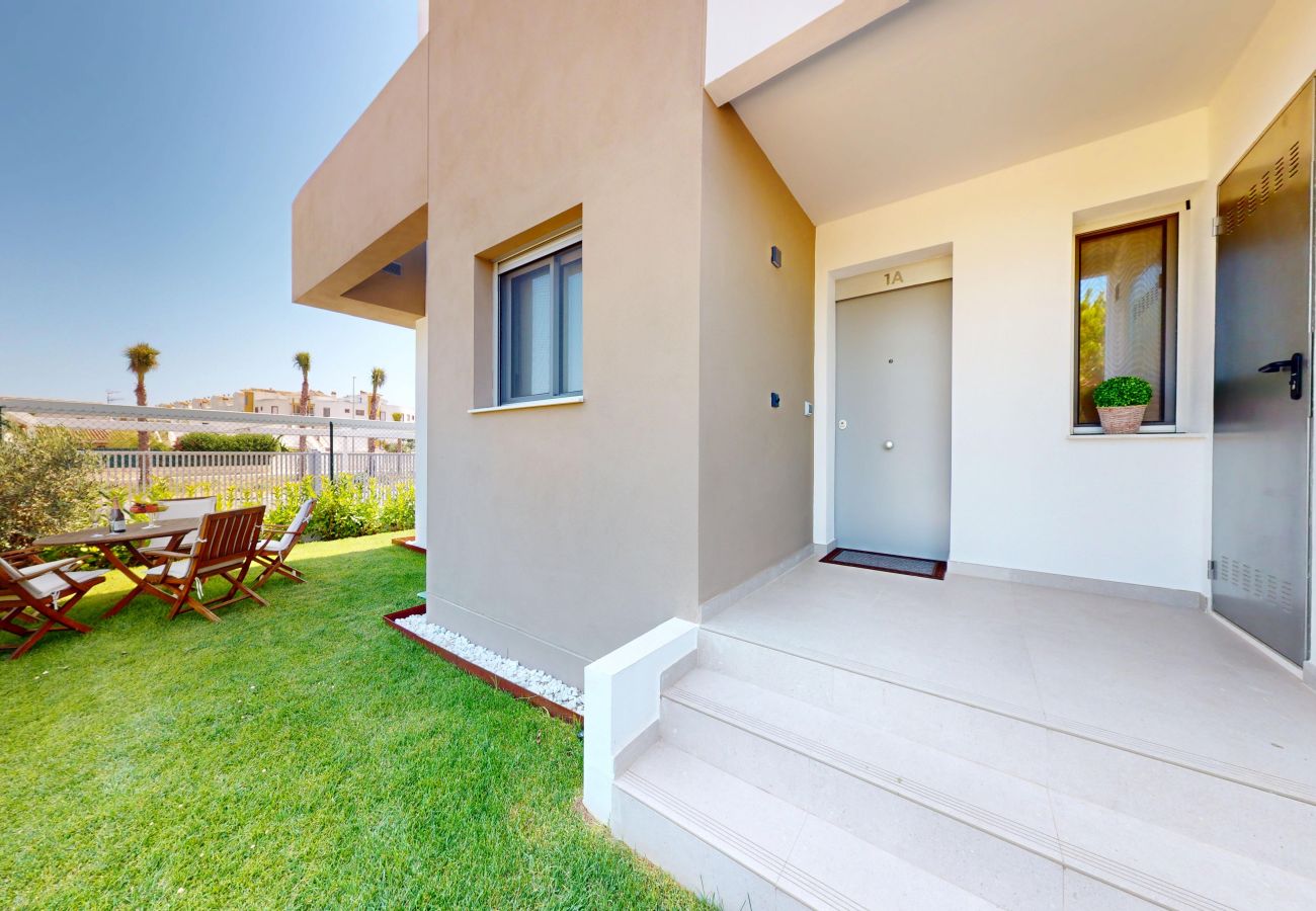 Apartment in Oliva - Sevilla 8 - 1A