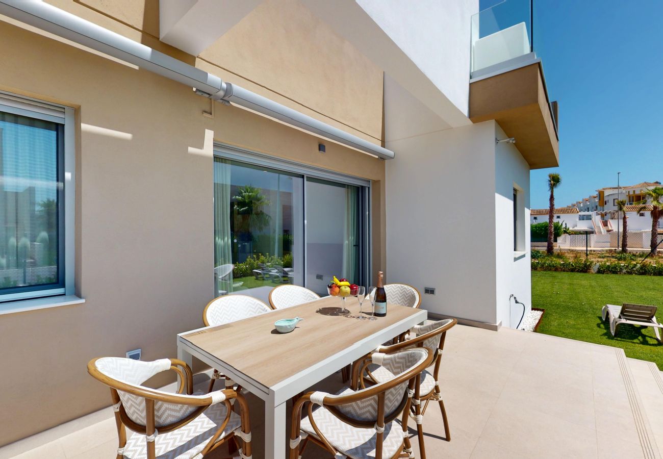 Apartment in Oliva - Sevilla 8 - 1A