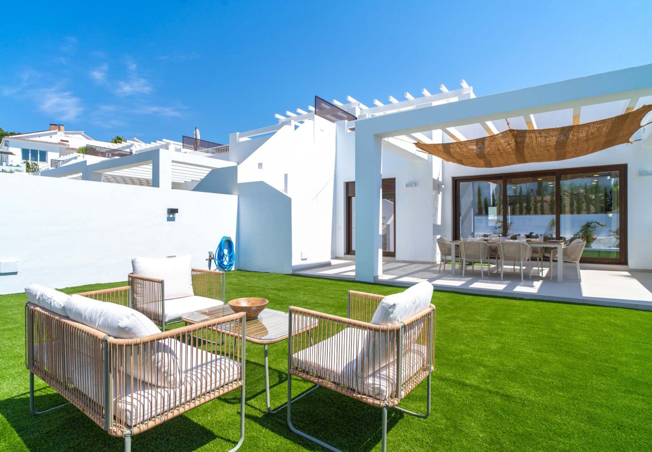 Villa in Nerja - Villas de Punta Lara 18 by Casasol