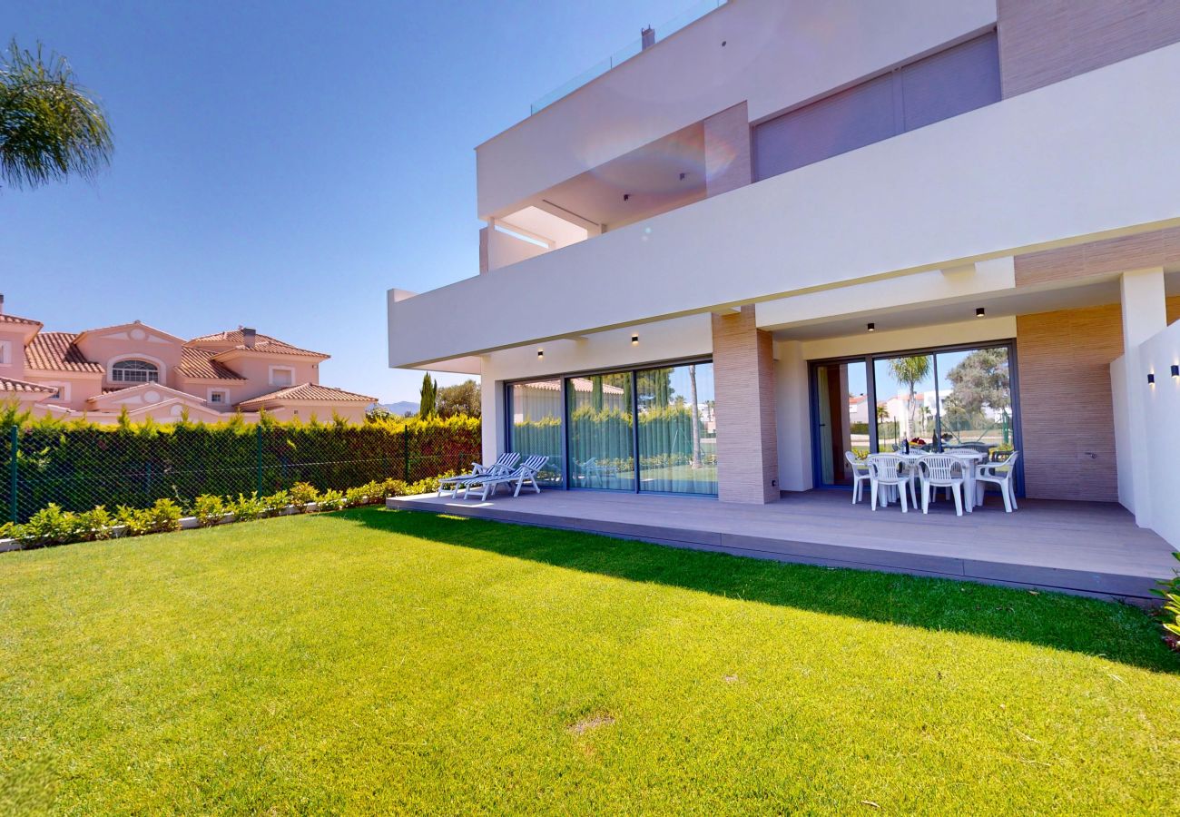 Apartment in Oliva - Amanecer Golf 4A