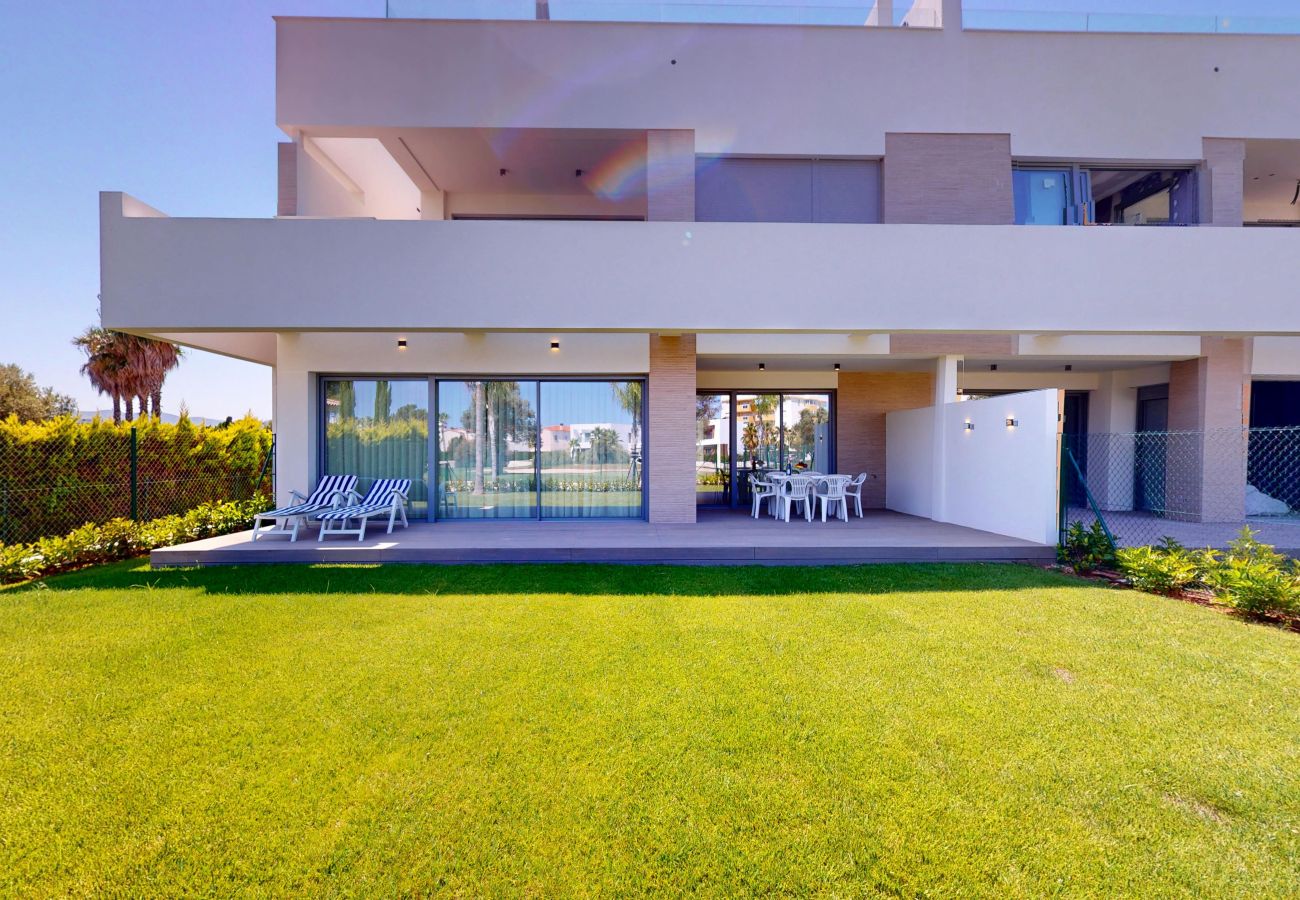 Apartment in Oliva - Amanecer Golf 4A